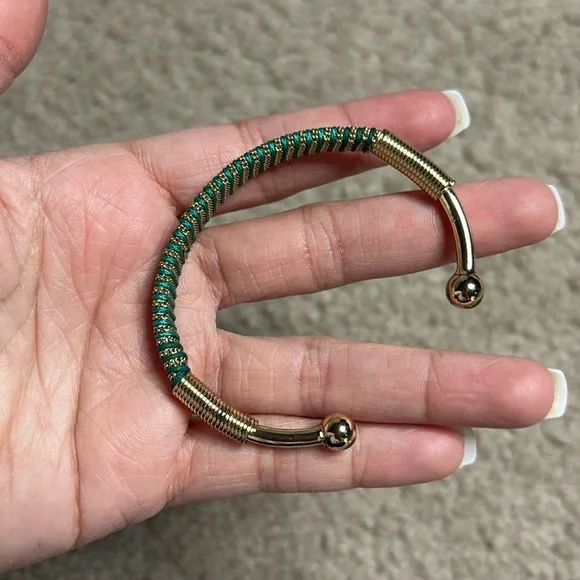 Elegant Gold and Green Cuff Bracelet - Picture 3 of 7